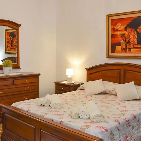 Apartamento Casa Isabel *